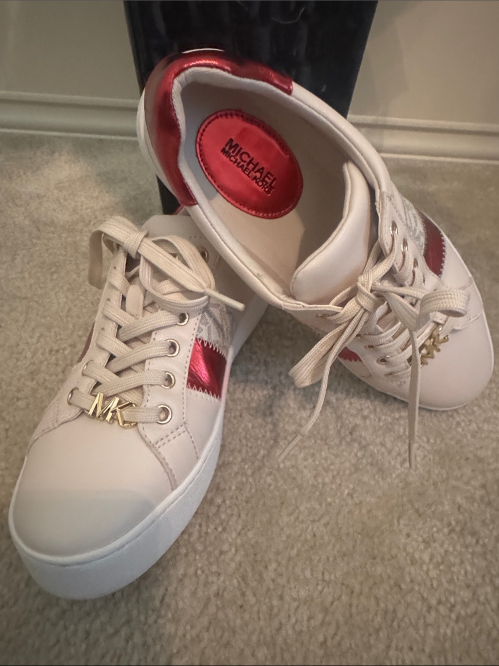 MICHAEL Michael Kors Cream Sneakers with Red Metallic Accent